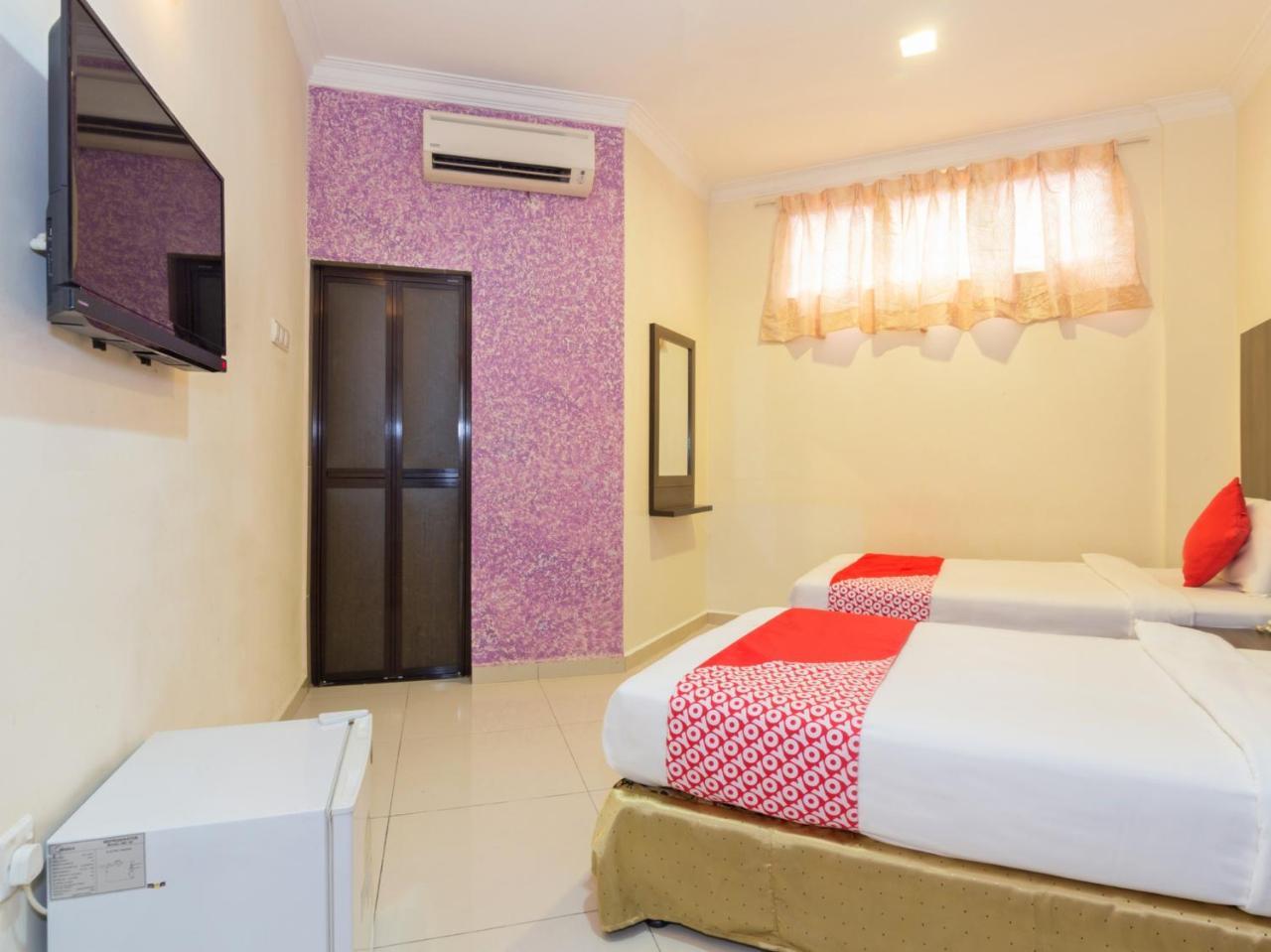 Oyo 424 Kk Inn Hotel Ampang  Exteriör bild