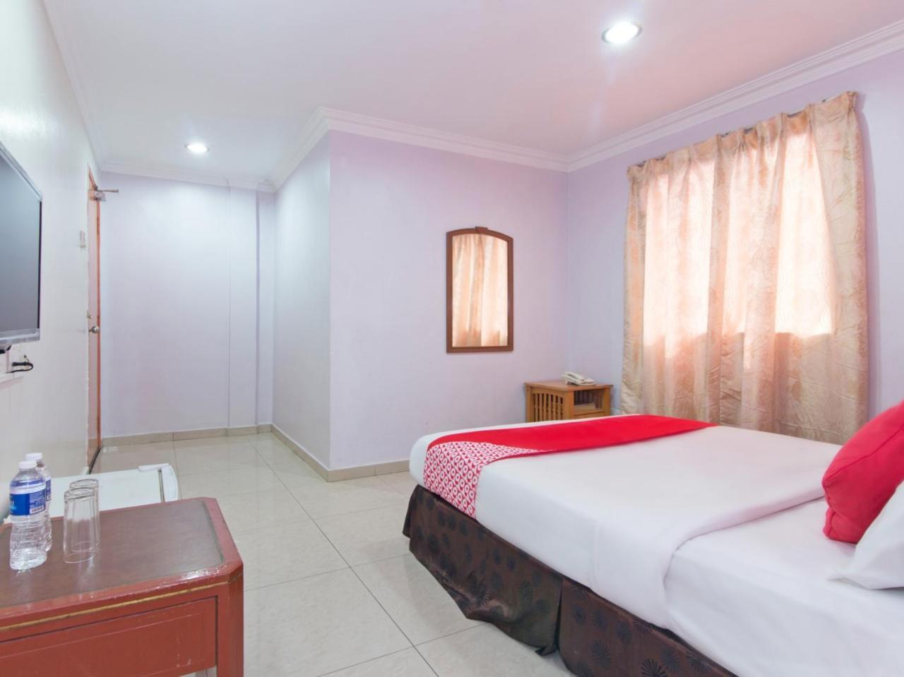 Oyo 424 Kk Inn Hotel Ampang  Exteriör bild