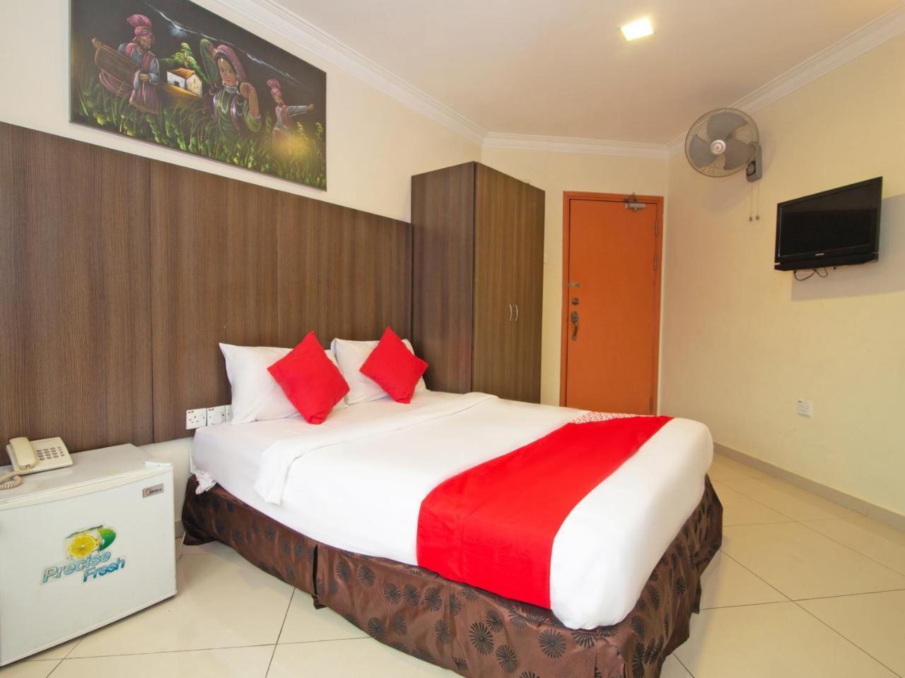 Oyo 424 Kk Inn Hotel Ampang  Exteriör bild